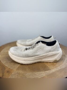 •ICEBUG• Icebug Aura ReWool RB9X Walking Shoe- White Sand